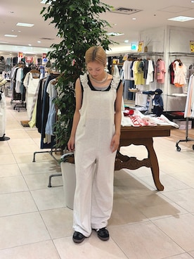 「アイテム（つなぎ/オールインワン、ホワイト系）」を使った、さくらさん（レディース・154cm）の夏コーディネート