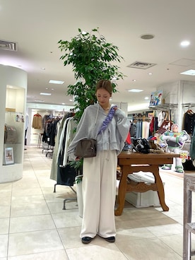 「CIAOPANIC TYPY（チャオパニックティピー）の【ゆるっと抜け感大人フーディー】ドルマンスリーブピグメントダンボールパーカー（パーカー、グレー系）」を使った、さくらさん（レディース・154cm）の秋コーディネート