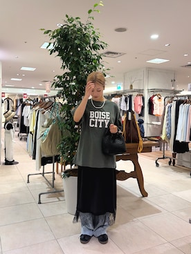 「CIAOPANIC TYPY（チャオパニックティピー）の【UNISEX】ピグメント加工スラブカレッジロゴTEE（Tシャツ/カットソー、グリーン系）」を使った、sakura154typさん（レディース・154cm）の夏コーディネート