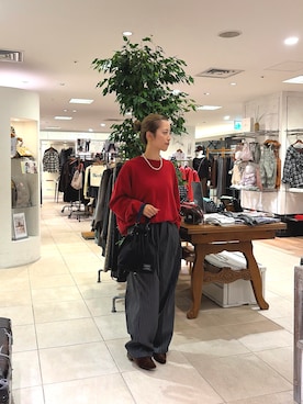「CIAOPANIC TYPY（チャオパニックティピー）の【UNISEX】スウェットライクヴィンテージニット（ニット/セーター、レッド系）」を使った、さくらさん（レディース・154cm）の秋コーディネート