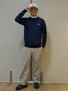 「adabat（アダバット）の【ADABAT NAVY】針抜きリブハイゲージクルーニット（Knitwear、ブルー系）」を使った、yamatai0723さん（メンズ）の秋コーディネート
