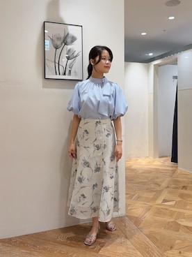 「NATURAL BEAUTY BASIC（ナチュラルビューティーベーシック）のリネンライクサイドタイブラウス（シャツ/ブラウス、ブルー系）」を使った、rio03nbbさん（レディース・155cm）の夏コーディネート