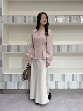 「NATURAL BEAUTY BASIC（ナチュラルビューティーベーシック）のアイテム（シャツ/ブラウス）」を使った、rio03nbbさん（レディース・155cm）の秋コーディネート