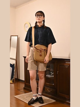「BRADY（ブレディー）のアイテム（バッグ）」を使った、今井晴さん（レディース・178cm）の秋コーディネート