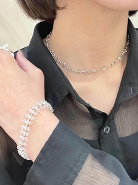 「Soierie（ソワリー）のファンタジー レイヤード ブレスレット (2P) /  Fantasy layered bracelet (2P)（ブレスレット、シルバー系）」を使った、Soierie_STAFFさん（レディース・155cm）の夏コーディネート