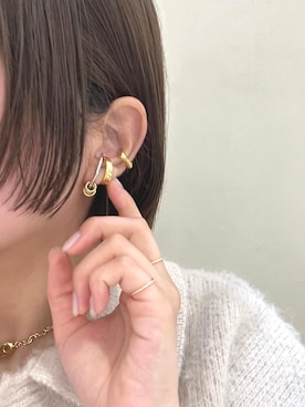 「Soierie（ソワリー）の【ZOZOTOWN 別注】インフィニティ コイル カフ リング / Infinity coil cuff ring（イヤーカフ、シルバー系）」を使った、Soierie_STAFFさん（レディース・155cm）の夏コーディネート
