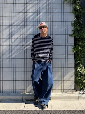 「Elanque（エランク）のwide denim pants / ワイドデニムパンツ（デニムパンツ、ブルー系）」を使った、32maaaashさん（メンズ・172cm）の春コーディネート