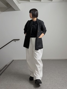 「CAPRICIEUX LE'MAGE（カプリシューレマージュ）の【全8色/サイズ展開あり】LE'MAGE1ポイントTシャツ（Tシャツ/カットソー、ブラック系）」を使った、tensanさん（レディース・159cm）の春コーディネート