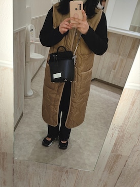 「アイテム（ダウンベスト、ブラウン系）」を使った、＼(^-^)／さん（レディース・151cm）の秋コーディネート