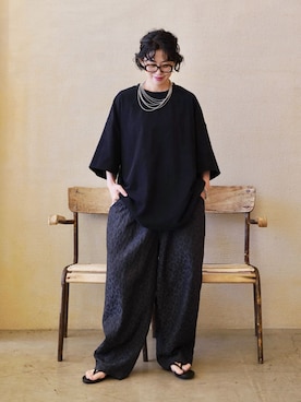 「JOURNAL STANDARD LUXE（ジャーナルスタンダード　ラックス）のダブルJQレオパ イージーパンツ（その他パンツ、グレー系）」を使った、KSさん（レディース・162cm）の夏コーディネート