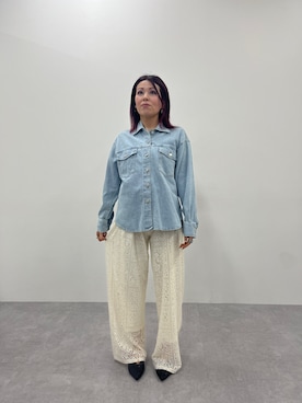 「nissen（ニッセン）の＜2月20日午前11時販売開始＞【i Deni】6.7ozデニムシャツジャケット（はっ水）＜大きいサイズ有＞（ジャケット/アウター、ブルー系）」を使った、yoko_151さん（レディース・151cm）の春コーディネート