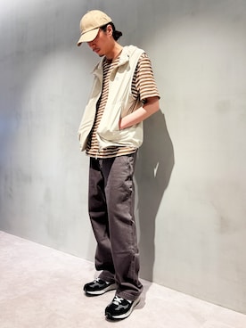 「MODE COMMUTER（モードコミューター）のDry Touch Hooded Vest（Vest、ベージュ系）」を使った、MODE COMMUTERさん（レディース・164cm）の夏コーディネート