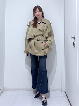 「PAGEBOY（ページボーイ）のショートトレンチコート【WEB限定】（トレンチコート、ベージュ系）」を使った、yuika031000さん（レディース）の秋コーディネート
