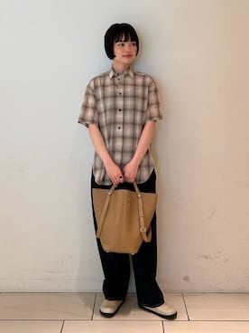 「EDITION（エディション）のアイテム（パンツ）」を使った、SakamotoTOMORROWLANDさん（レディース・163cm）の夏コーディネート