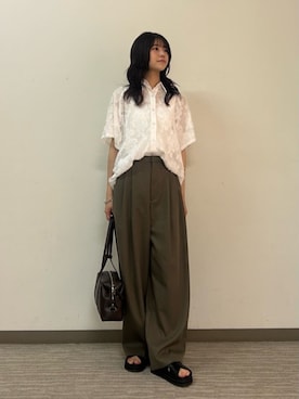 「BEAUTY&YOUTH UNITED ARROWS（ビューティーアンドユースユナイテッドアローズ）のアイテム（ショルダーバッグ）」を使った、BEAUTY&YOUTH WOMENSさん（レディース・155cm）の夏コーディネート