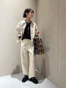 「beej（ビージ）のアイテム（バッグ）」を使った、BEAUTY&YOUTH WOMENSさん（レディース・155cm）の秋コーディネート