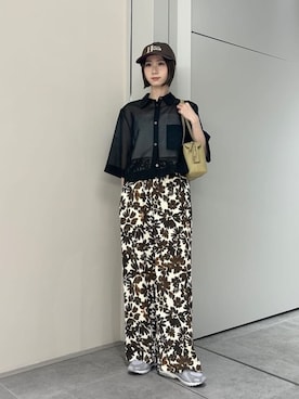 「BEAUTY&YOUTH UNITED ARROWS（ビューティーアンドユースユナイテッドアローズ）のアイテム（ショルダーバッグ）」を使った、BEAUTY&YOUTH WOMENSさん（レディース・163cm）の夏コーディネート