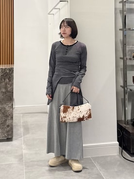 「MOHI（モヒ）のアイテム」を使った、BEAUTY&YOUTH WOMENSさん（レディース・168cm）の秋コーディネート