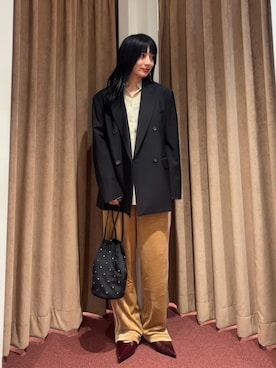 「adidas Originals（アディダスオリジナルス）のアイテム（パンツ）」を使った、BEAUTY&YOUTH WOMENSさん（レディース・157cm）の秋コーディネート