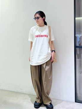 「BEAUTY&YOUTH UNITED ARROWS（ビューティーアンドユースユナイテッドアローズ）のアイテム（その他パンツ）」を使った、BEAUTY&YOUTH WOMENSさん（レディース・158cm）の夏コーディネート