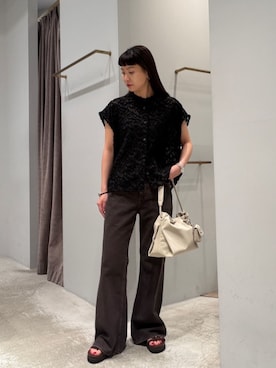 「BEAUTY&YOUTH UNITED ARROWS（ビューティーアンドユースユナイテッドアローズ）のアイテム（ショルダーバッグ）」を使った、BEAUTY&YOUTH WOMENSさん（レディース・156cm）の夏コーディネート