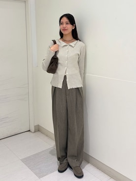 「LAPUIS（ラピュイ）のアイテム」を使った、BEAUTY&YOUTH WOMENSさん（レディース・167cm）の秋コーディネート