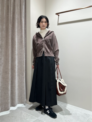 「BEAUTY&YOUTH UNITED ARROWS(ビューティーアンドユースユナイテッドアローズ)のコットン裏毛 ジップパーカー(パーカー)」を使った、BEAUTY&YOUTH WOMENSさん(レディース・159cm)の秋コーディネート