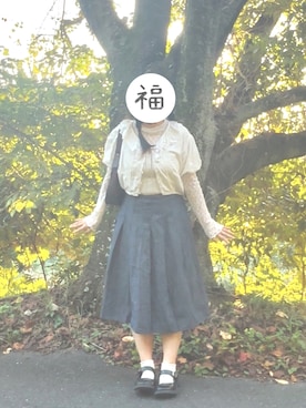 「しまむら（シマムラ）のアイテム（Tシャツ/カットソー）」を使った、福さん（レディース・160cm）の秋コーディネート