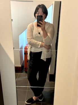 「アイテム（ネックレス、ブルー系）」を使った、issenyaさん（レディース・158cm）の秋コーディネート