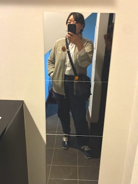 「アイテム（ブローチ/コサージュ）」を使った、issenyaさん（レディース・158cm）の秋コーディネート