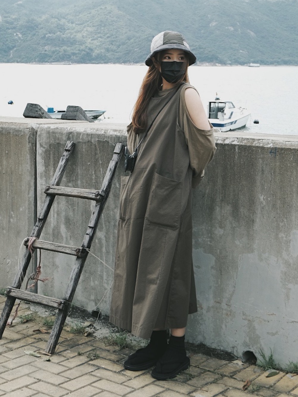 「ootd、秋のコーデ、秋コーデ、カジュアル、コーディネート、MUJI、休日スタイル、KANGOL、daily look、outfit、古着MIX、古着、通勤コーデ、hat、アウトドアスタイル」｜「KANGOLのアイテム（キャップ、グリーン系）」を使った、naoki.lcsさん（レディース・162cm）の秋コーディネートの1枚目の写真