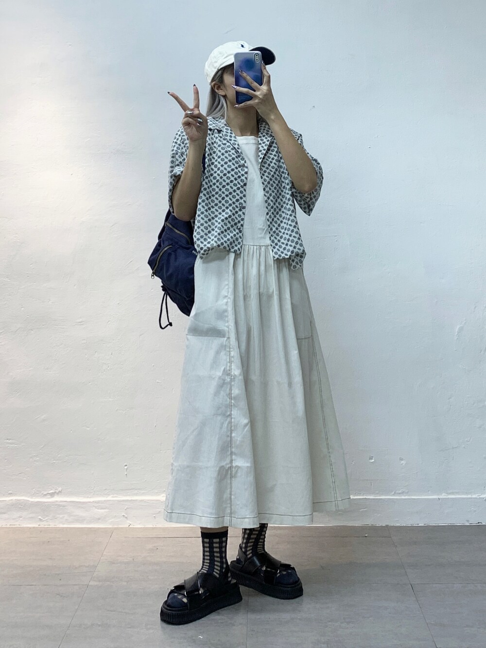 「夏コーデ、シンプルコーデ、夏、休日スタイル、ootd、niko and ...、Polo Ralph Lauren、converse、大人カジュアル、シンプル、カジュアル、オトナカジュアル、カジュアルコーデ、淡色コーデ、outfit」｜「POLO RALPH LAURENのコットン チノ ベースボール キャップ（キャップ、ホワイト系）」を使った、naoki.lcsさん（レディース・162cm）の夏コーディネートの1枚目の写真