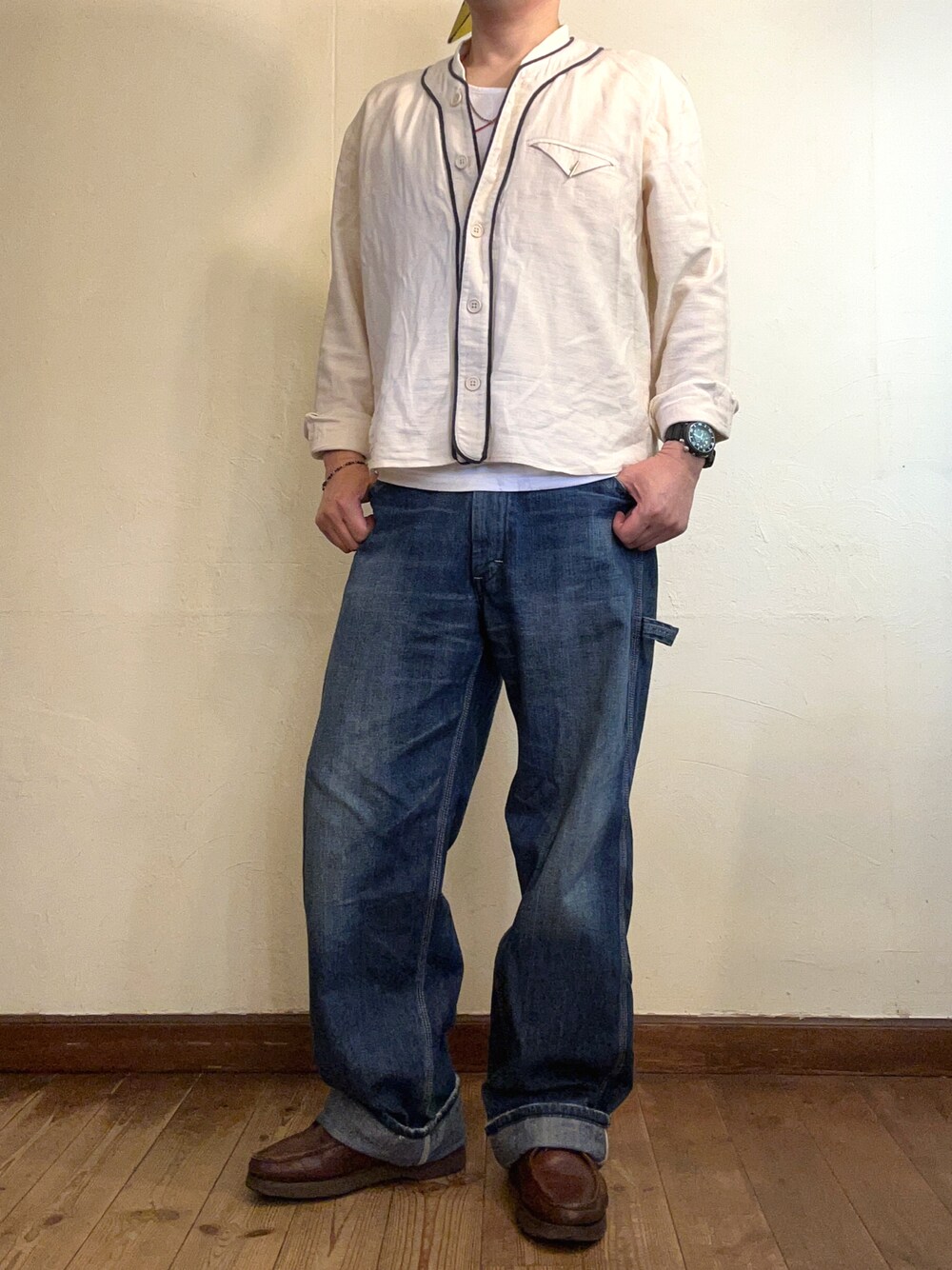 「今日のコーデ、LEE、ペインターパンツ、ラッセルモカシン、グラム(glamb)、ベースボールシャツ、カジュアルコーデ」｜「Leeの加工デニムパンツ（デニムパンツ、ブルー系）」を使った、MUGENさん（メンズ・173cm）の夏コーディネートの1枚目の写真