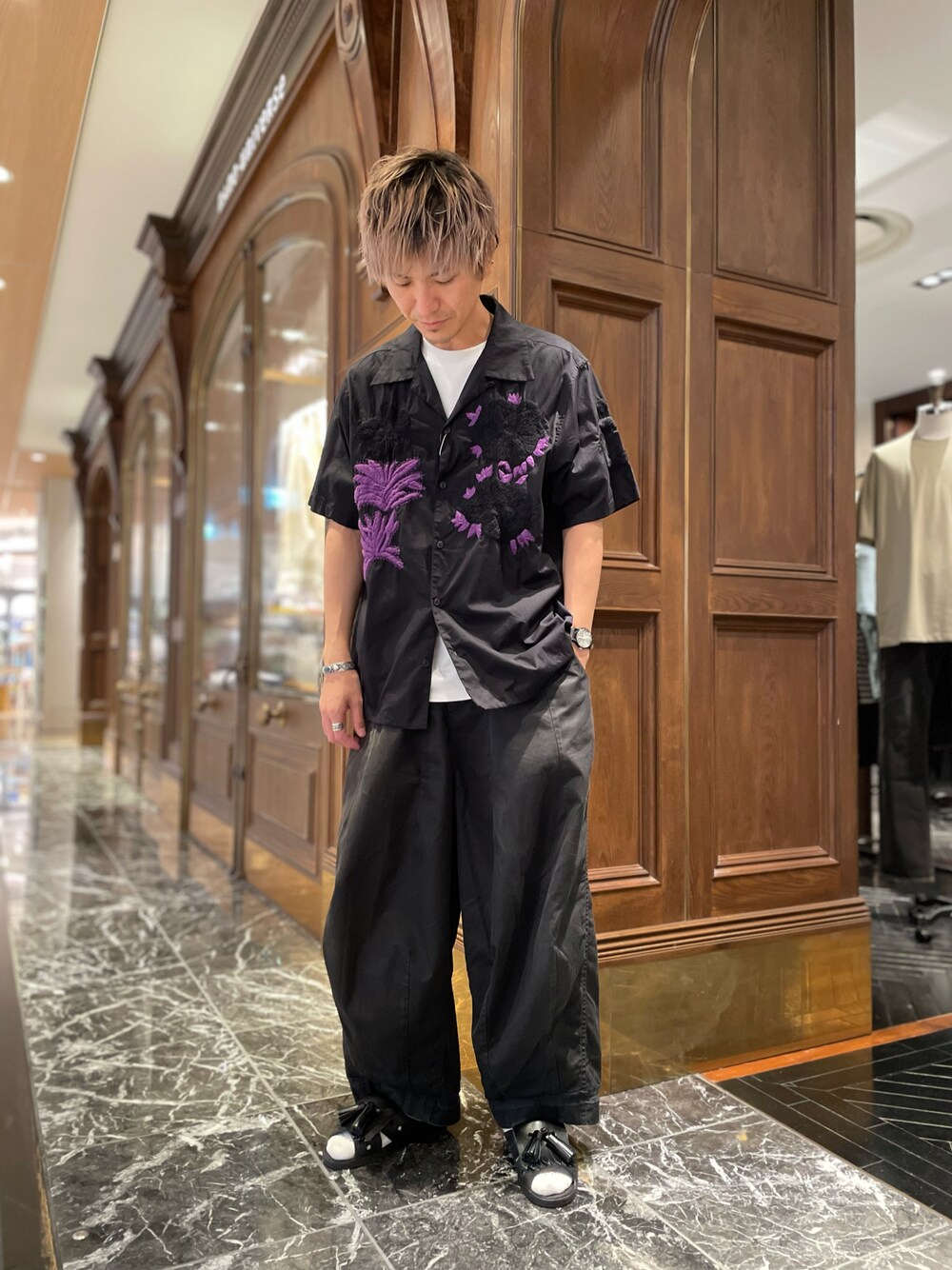 NOMA t.d.（ノーマティーディー）の「Flower & Cactus Hand Embroidery