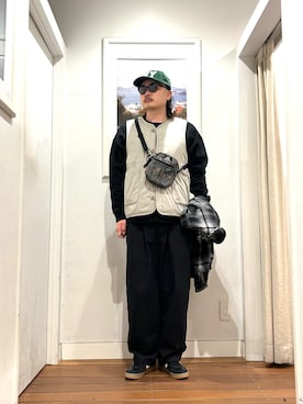 「アイテム（バッグ、グリーン系）」を使った、Yuya Sasakiさん（メンズ・179cm）の冬コーディネート