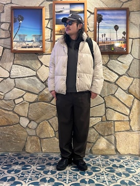 「KANEKO OPTICAL（カネコオプティカル）の『別注』KANEKO OPTICAL×URBAN RESEARCH　URA-06（メガネ）」を使った、Yuya Sasakiさん（メンズ・179cm）の冬コーディネート