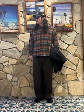 「KANEKO OPTICAL（カネコオプティカル）の『別注』KANEKO OPTICAL×URBAN RESEARCH　URA-06（メガネ）」を使った、Yuya Sasakiさん（メンズ・179cm）の冬コーディネート