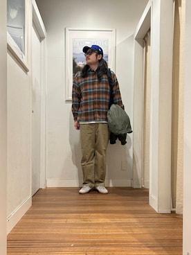 「KANEKO OPTICAL（カネコオプティカル）の『別注』KANEKO OPTICAL×URBAN RESEARCH　URA-06（メガネ）」を使った、Yuya Sasakiさん（メンズ・179cm）の冬コーディネート