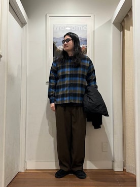 「KANEKO OPTICAL（カネコオプティカル）の『別注』KANEKO OPTICAL×URBAN RESEARCH　URA-06（メガネ）」を使った、Yuya Sasakiさん（メンズ・179cm）の冬コーディネート