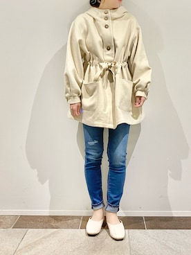 「SLURR（スラ―）のアイテム（その他アウター）」を使った、karin_mamaさん（レディース・158cm）の秋コーディネート