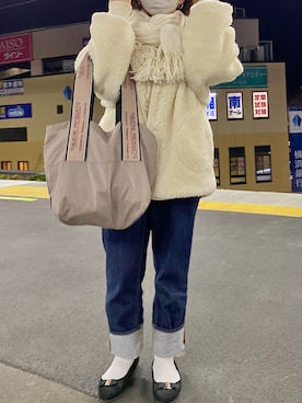 「カフェ」｜「アイテム（ブルゾン）」を使った、yukaritofukuさん（レディース・151cm）の冬コーディネート