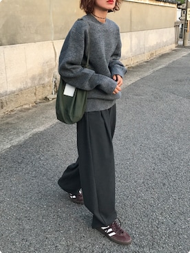 「アイテム（スニーカー）」を使った、Kumika☆さん（レディース・158cm）の秋コーディネート