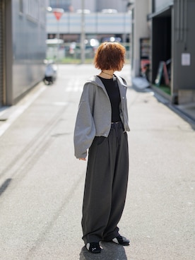 「アイテム（スニーカー）」を使った、Kumika☆さん（レディース・158cm）の秋コーディネート