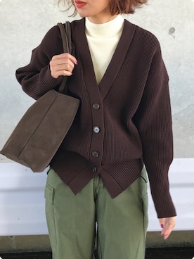 「アイテム（カーゴパンツ）」を使った、Kumika☆さん（レディース・158cm）の秋コーディネート