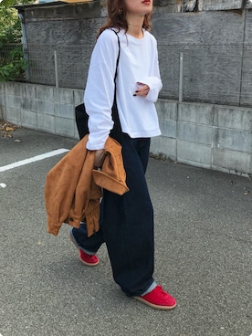 「アイテム（スニーカー）」を使った、Kumika☆さん（レディース・158cm）の秋コーディネート