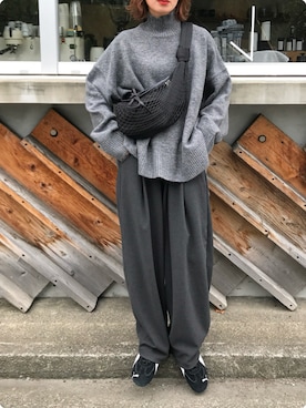 「アイテム（スニーカー）」を使った、Kumika☆さん（レディース・158cm）の秋コーディネート