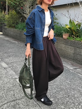 「NIKE（ナイキ）のASTROGRABBER SE　IQ3411-010（スニーカー、ブラック系）」を使った、Kumika☆さん（レディース・158cm）の春コーディネート