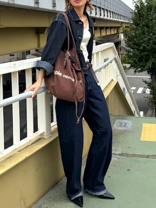「beautiful people(ビューティフルピープル)のbrushed logo mini leisure bag(トートバッグ)」を使った、Kumika☆さん(レディース・158cm)の秋コーディネート
