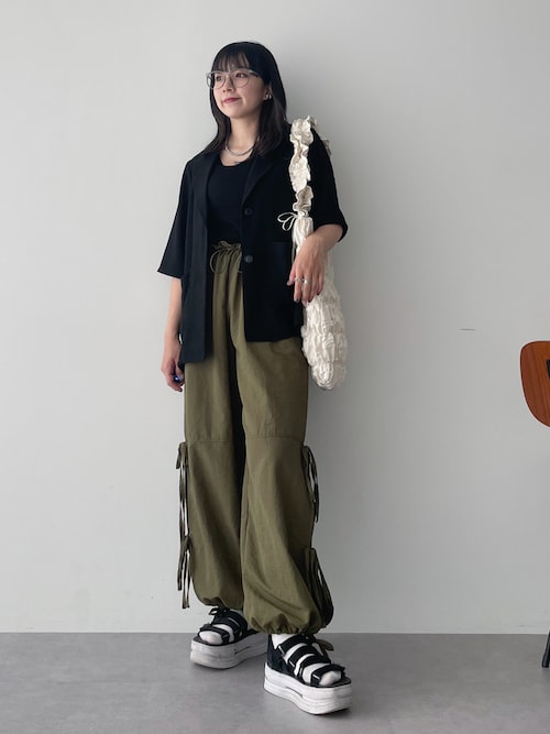 新品未使用タグ付き☆CLOCHE☆接触冷感五分袖テーラードジャケット 新品タグ付き CLOCHE 接触冷感 五分袖 テーラードジャケット