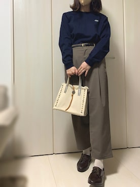 「LACOSTE」｜「アイテム（レインシューズ）」を使った、ナナさん（レディース・165cm）の秋コーディネート
